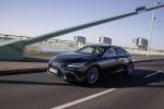 Lexus ES300h with Digital Side-View Monitor 2020 года (EU)